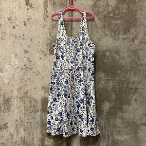 H&M DIVIDED stretch mini dress